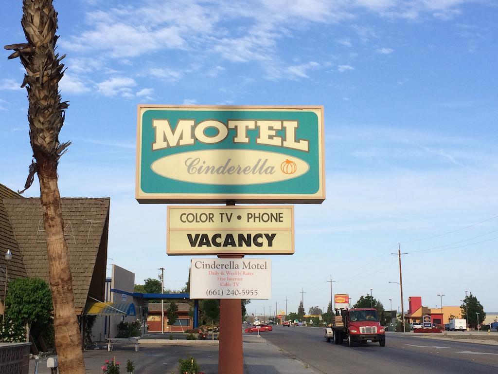 Cinderella Motel Wasco Exterior photo
