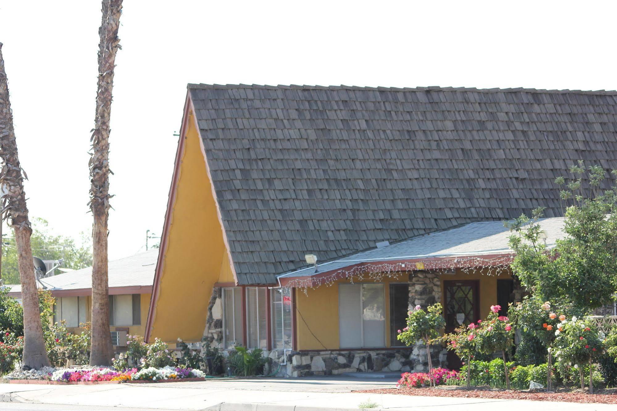 Cinderella Motel Wasco Exterior photo