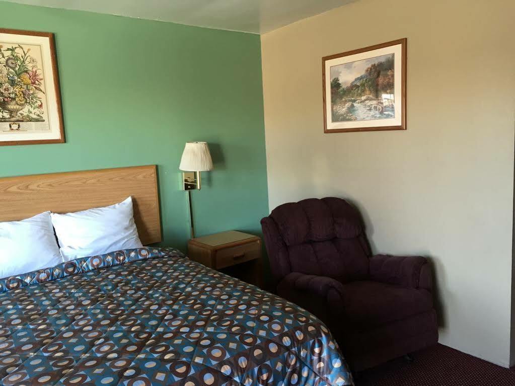 Cinderella Motel Wasco Exterior photo